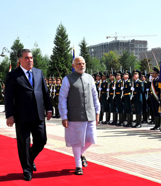 PM Modi meets President of Tajikistan